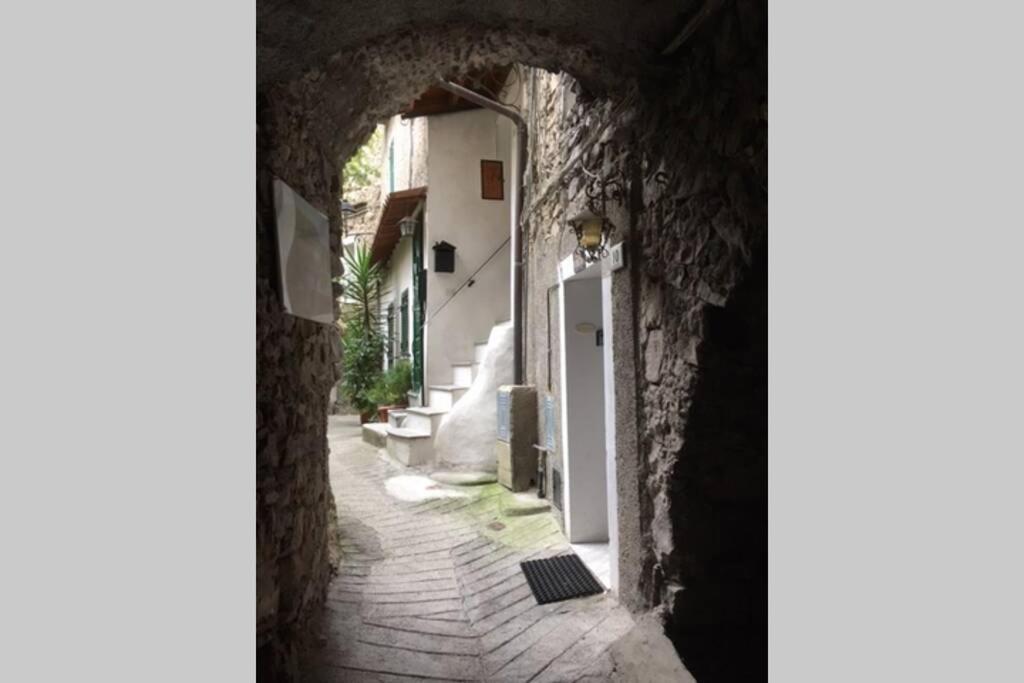 Вилла Casa Venezia In Airole, Liguria, Italy Экстерьер фото